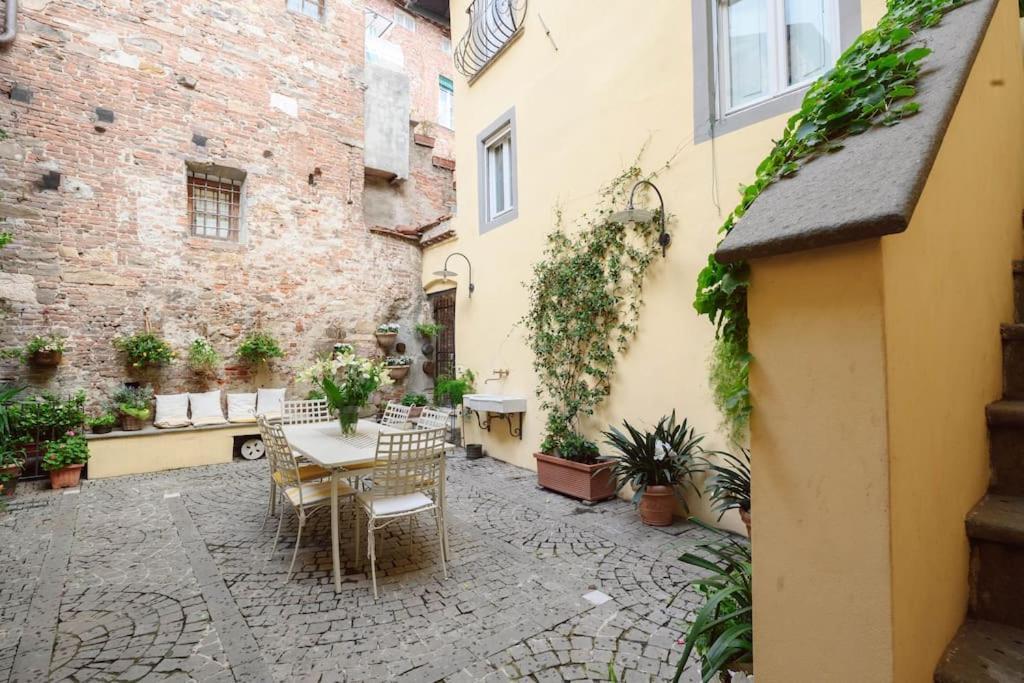 Corte Paolina - Charming Courtyard Inside Lucca Dış mekan fotoğraf