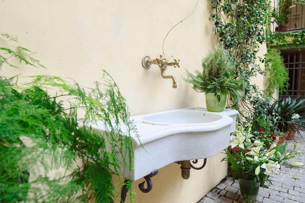 Corte Paolina - Charming Courtyard Inside Lucca Dış mekan fotoğraf